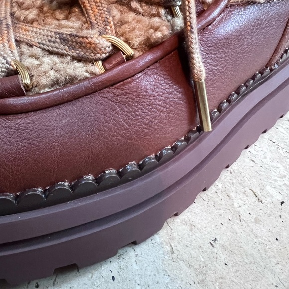 Sam Edelman Women's Orelia Cozy Lace-Up Boots Size 5.5 - Picture 7 of 8